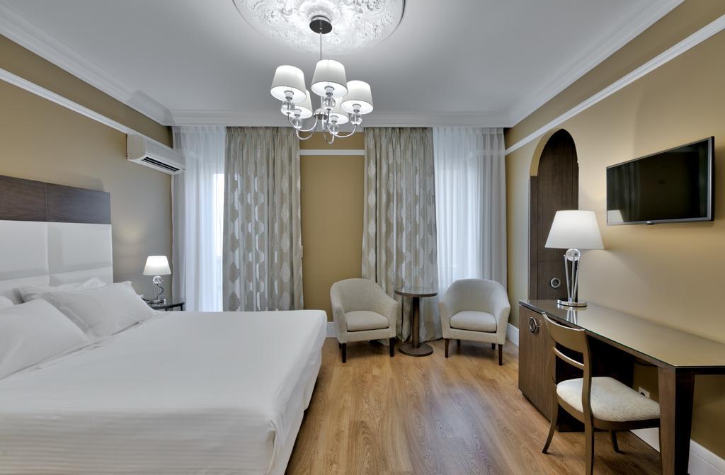 Anaktorikon Boutique Hotel 特里波利斯 外观 照片